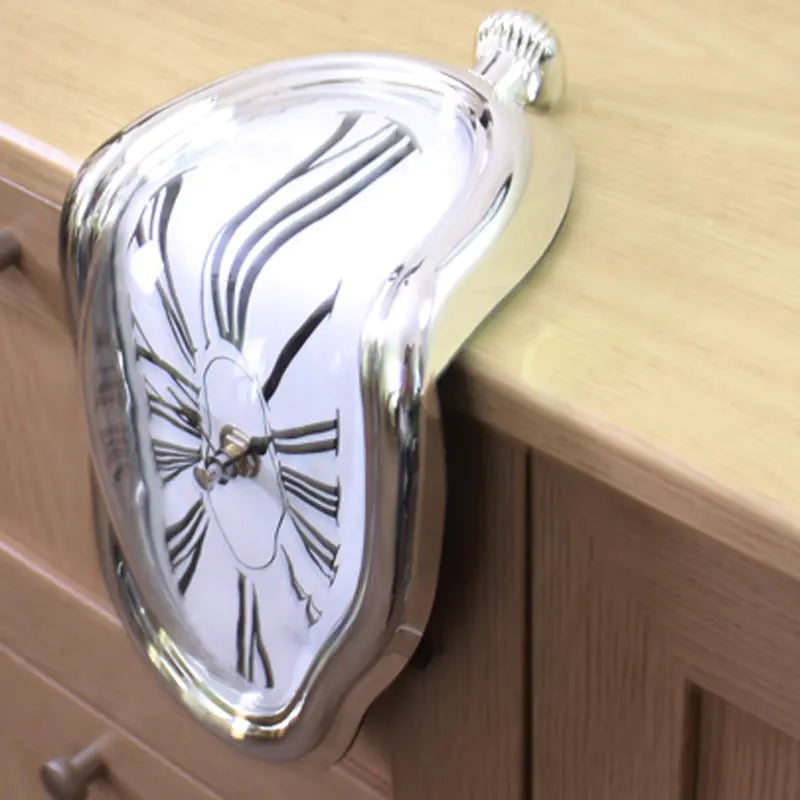 Novel Surreal Melting Distorted Wall Clocks